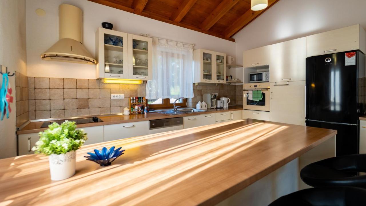Villa Arton Heated Swimming-Pool Žminj Εξωτερικό φωτογραφία